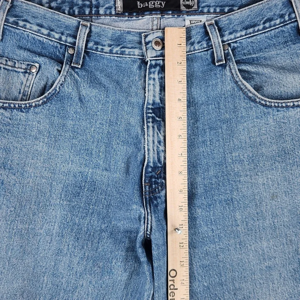 Vintage Levis SilverTab Baggy Jeans Mens 36x34 Medium Wash Blue 44570 90s